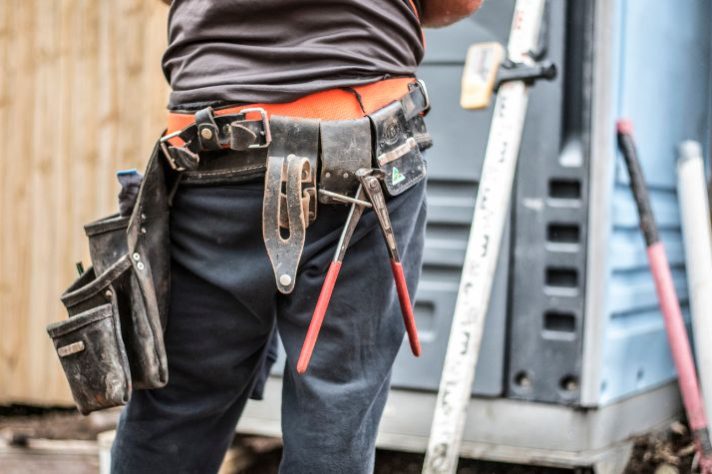 Challenges For Tradies Across The Seasons
