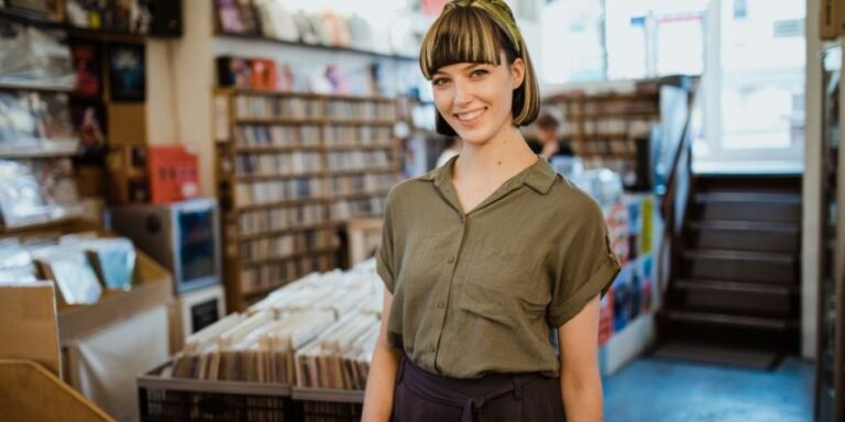 Deductions Allowances Tax Returns And More – Heres What You Might Need To Know As A Retail Worker