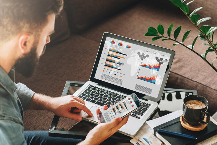 Difference between website and social media for businesses Difference between website and social media for businesses