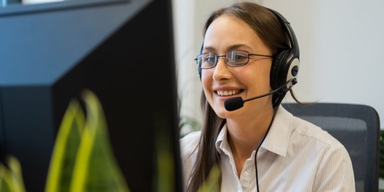 Why Customer Service Intertwines With Business Profitability